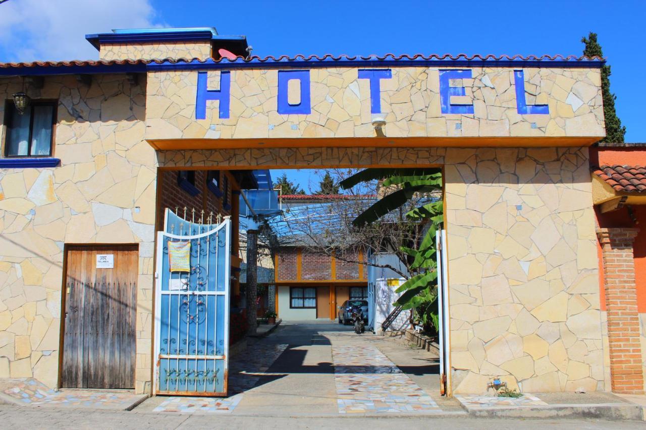 Hotel Alejandra San Felipe Ecatepec Buitenkant foto