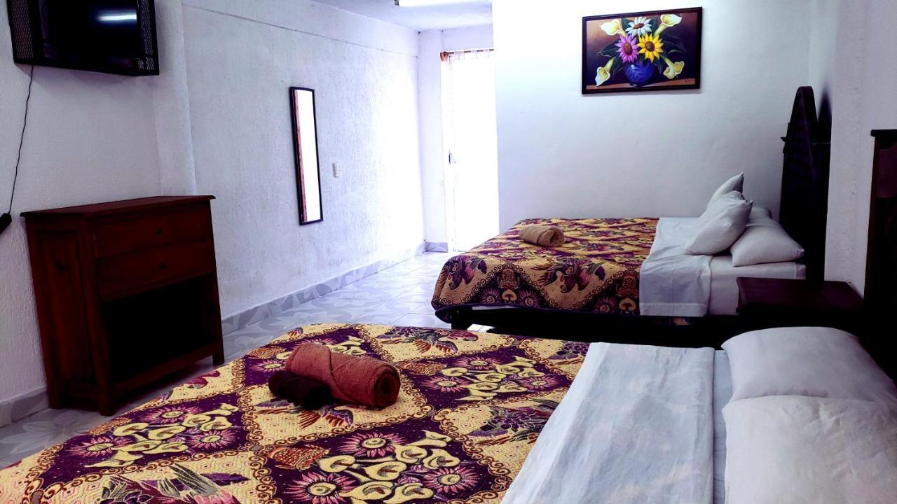 Hotel Alejandra San Felipe Ecatepec Buitenkant foto